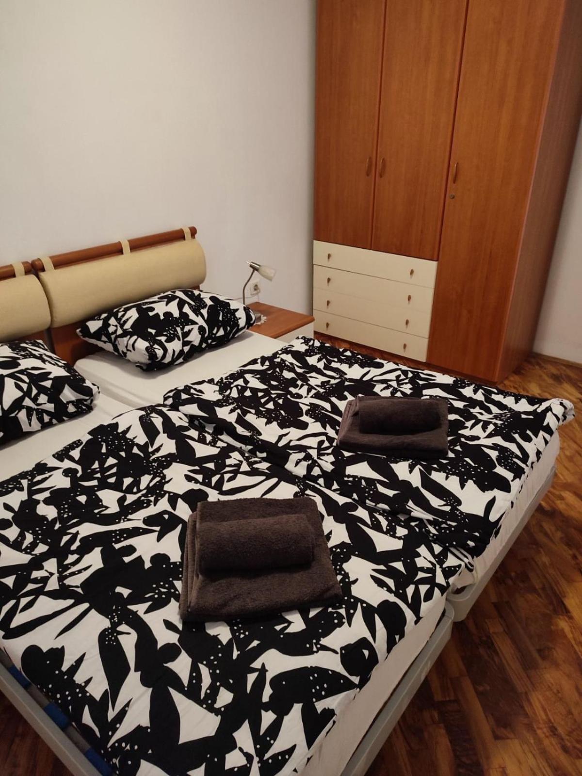 Fortuna Apartment Tar-Vabriga ภายนอก รูปภาพ